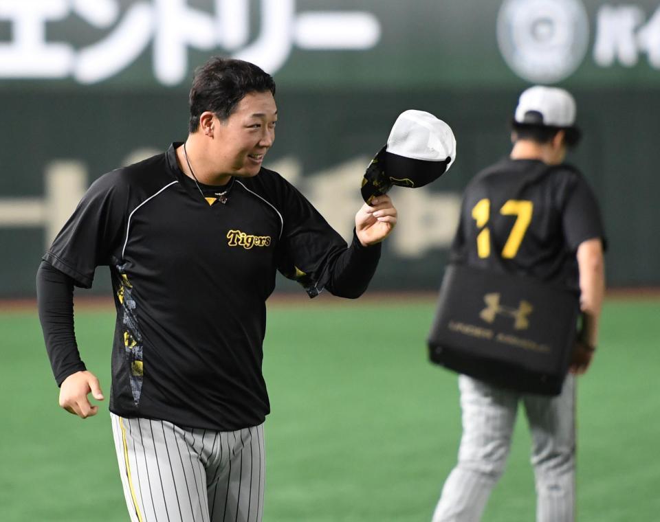 　１軍に合流した大山（撮影・飯室逸平）