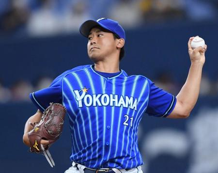 　先発し、投げ込む今永（撮影・田中太一）