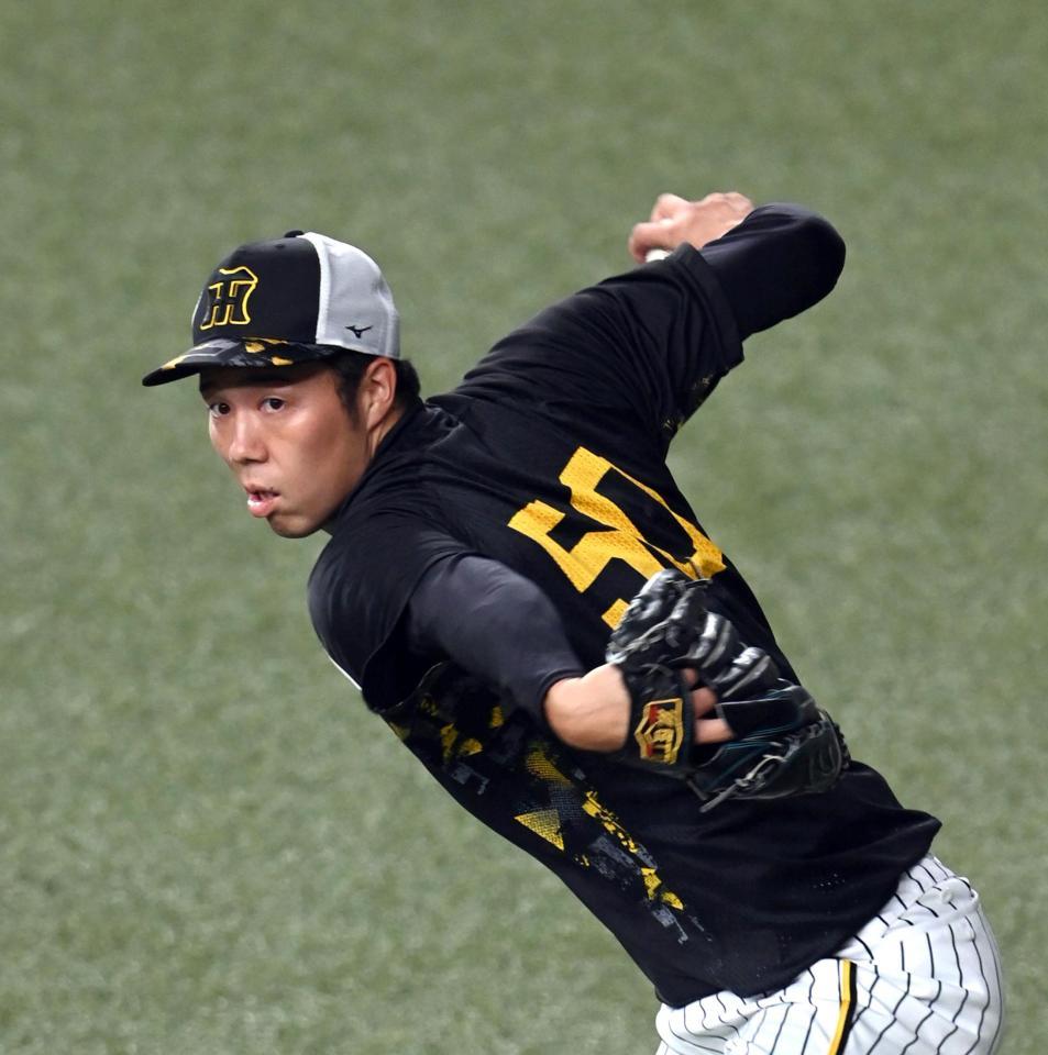 　キャッチボールする青柳（撮影・山口登）