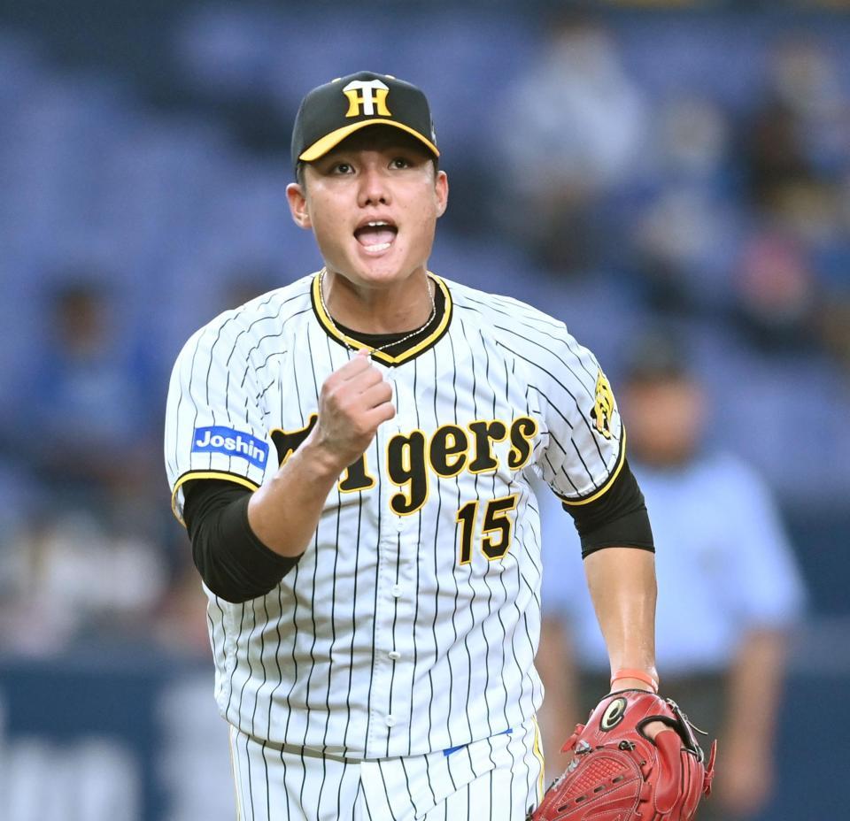 　４回、ＤｅＮＡ打線を三者凡退に仕留め、ガッツポーズを決める西純（撮影・田中太一）