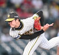 　力投する才木（撮影・飯室逸平）