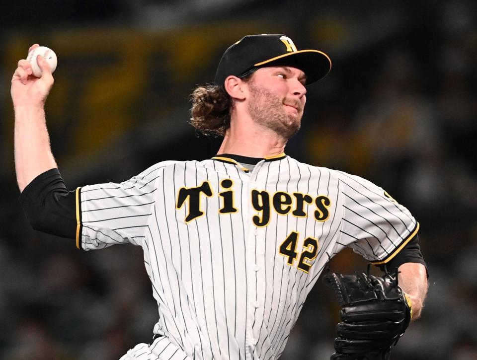 ９回、巨人打線を相手に投げ込むケラー（撮影・田中太一）