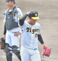　３回途中で降板する森木（撮影・吉澤敬太）