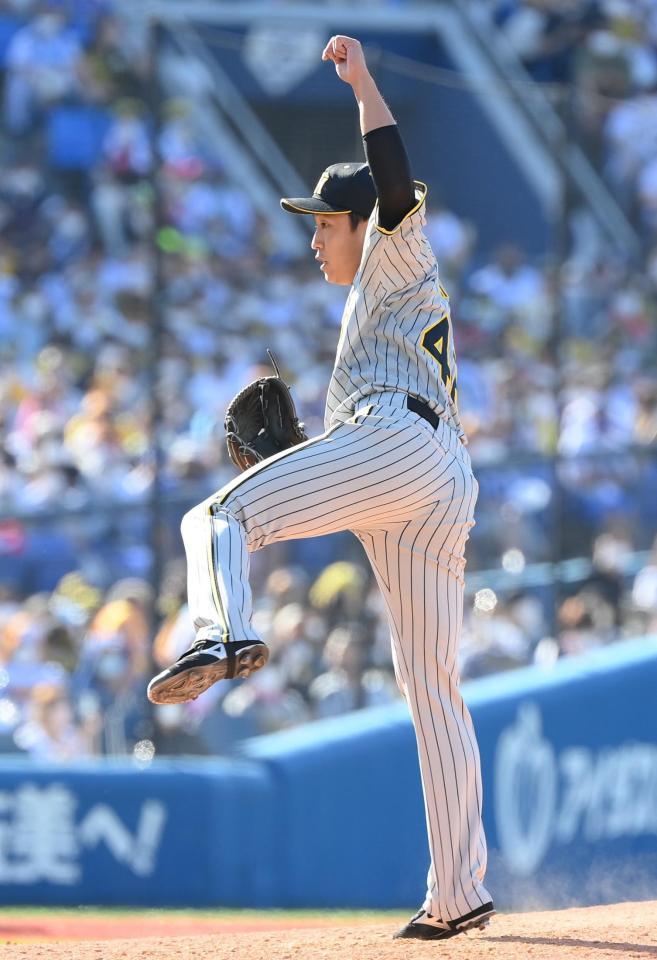 　３回途中から登板した島本（撮影・堀内翔）