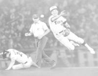 　不動の遊撃手として活躍した平田＝１９８５年