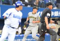 　５回、大和に先制の適時打を打たれた伊藤将（撮影・堀内翔）