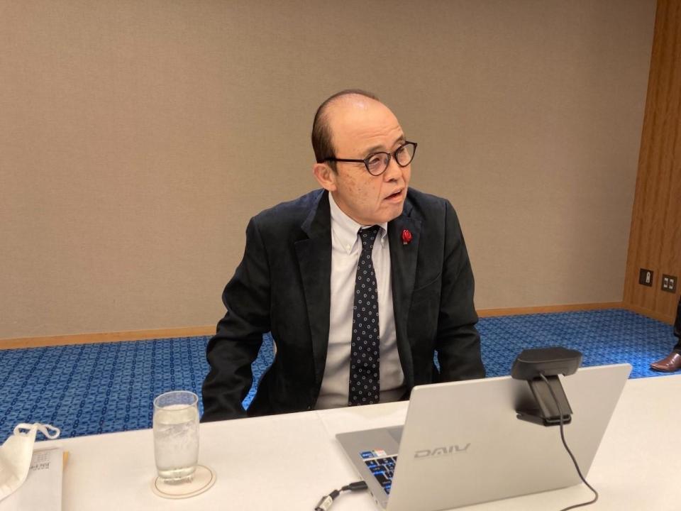 　スカウト会議に臨む岡田監督（球団提供）