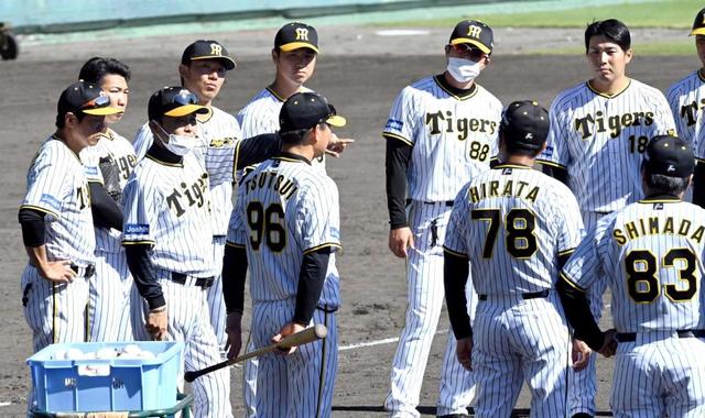 岡田阪神「カバーリング改革」二塁手ファンブル想定、タッチ