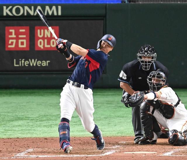 RC【佐藤輝明】開幕スタメンプロ初打席初打点（21.3.26） エポック社の公式オンラインショップです。RC【佐藤輝明】開幕