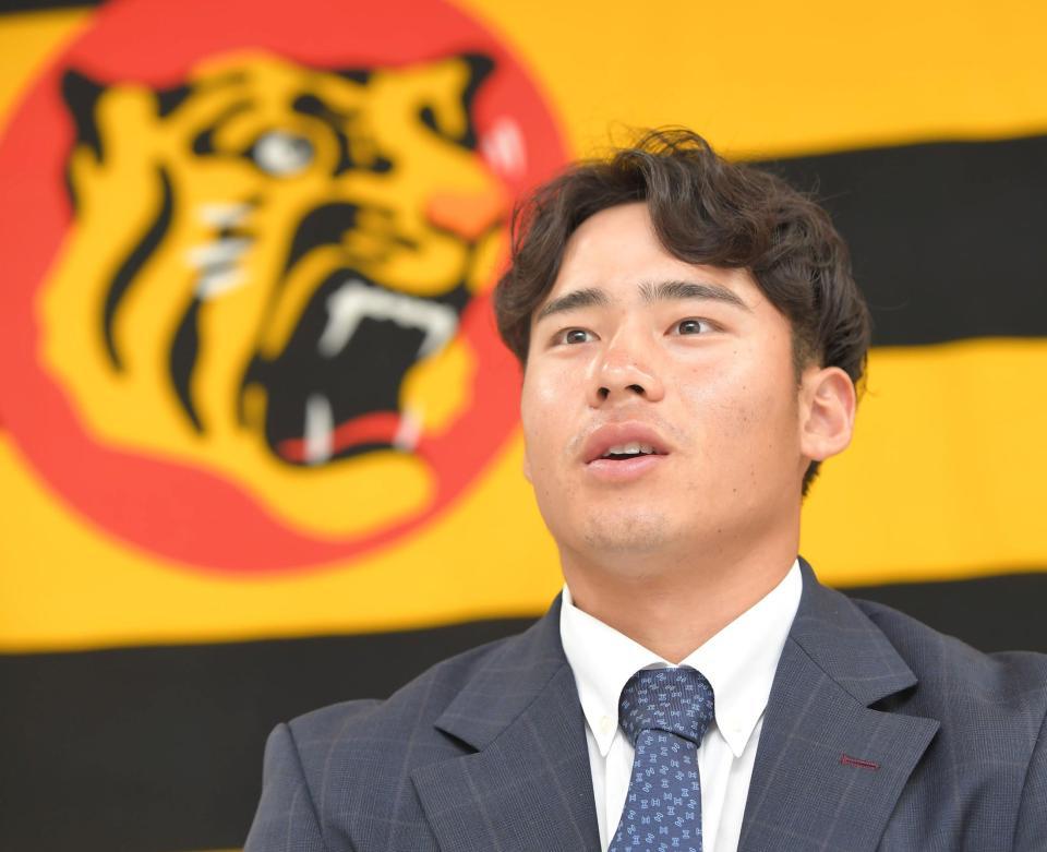 　会見する遠藤（撮影・高部洋祐）