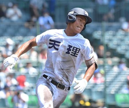 天理の主将として甲子園でも活躍した戸井