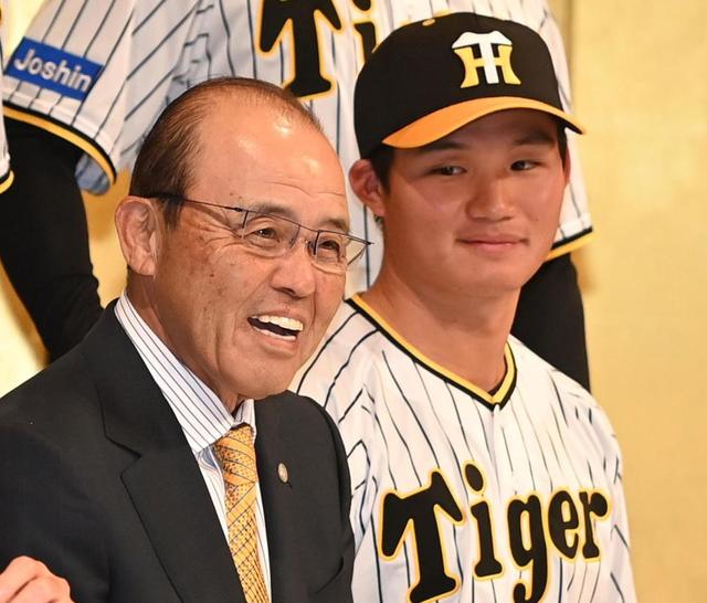 阪神・岡田監督 ルーキーたちの“アレ”連呼に満足 森下にゲキ
