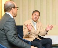熱く語る渡辺謙