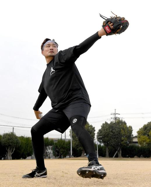 阪神・秋山拓巳「最多勝争いに入れるように」来季へ決意　オリ・平野らと合同自主トレ