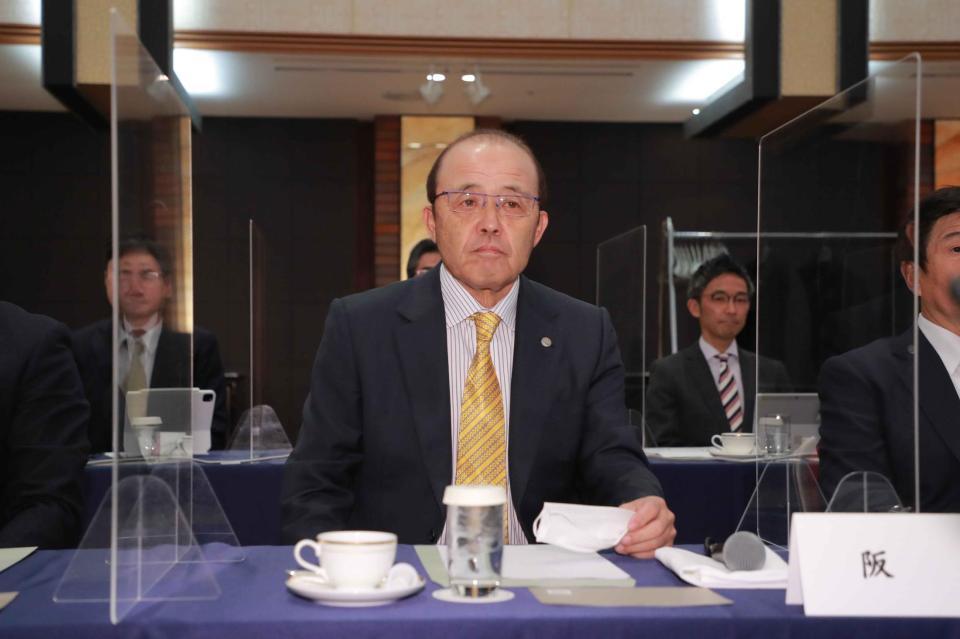 　１２球団監督会議の座長を務めた岡田監督（©ＮＰＢ／ＢＢＭ２０２３）