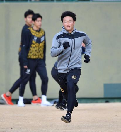 　ダッシュする森木