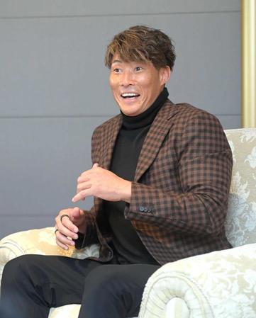 　井川慶氏と対談する糸井嘉男氏