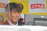 　スカイＡの解説に訪れた糸井嘉男ＳＡ（撮影・中田匡峻）