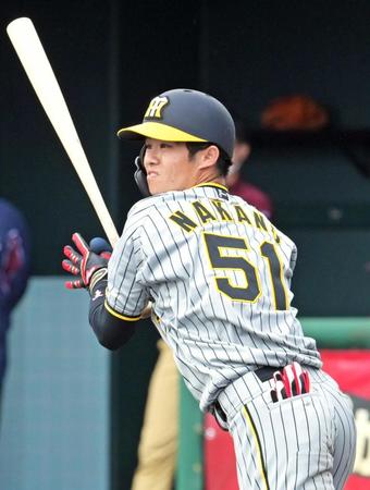 　２回、左前打を放つ中野（撮影・立川洋一郎）