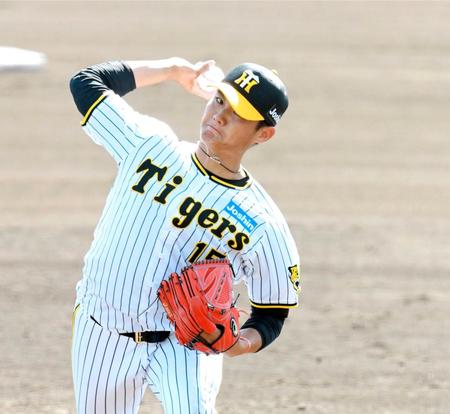 　６回表から登板し３イニングを無安打無失点の西純（撮影・立川洋一郎）