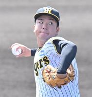 　エナジック戦に先発する村上（撮影・西岡正）