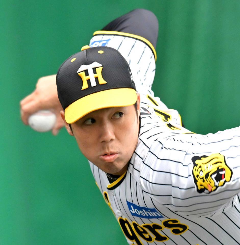 　中日との練習試合で実戦初登板する青柳（撮影・西岡正）
