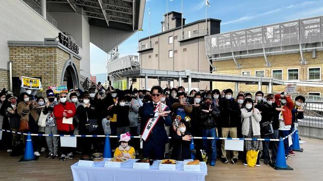 元阪神の今成亮太氏が甲子園プラス開業１周年で「１日ＰＲ大使」に就任