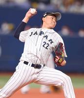 　力投する湯浅＝６日