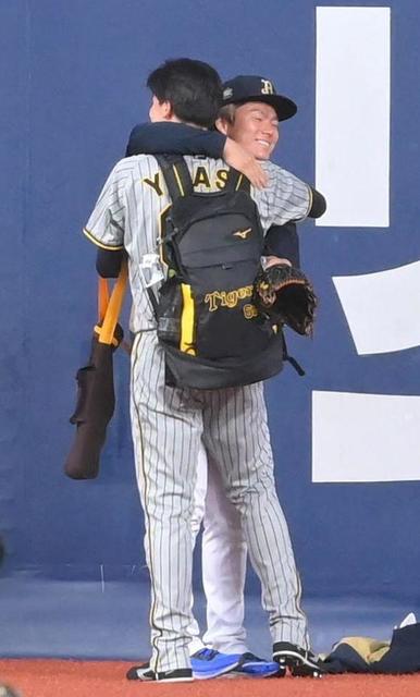 【新品未開封】侍　JAPAN 山本由伸　光る侍スティック 新品未開封】侍 JAPAN 山本由伸 光る侍スティック 新品未開封