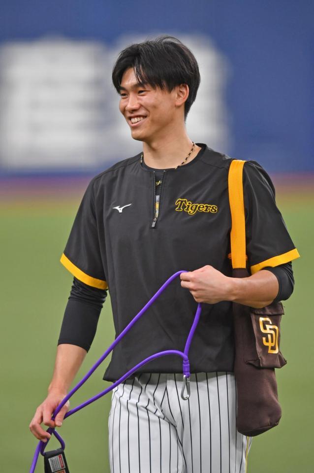 　チームに合流した湯浅（撮影・中田匡峻）