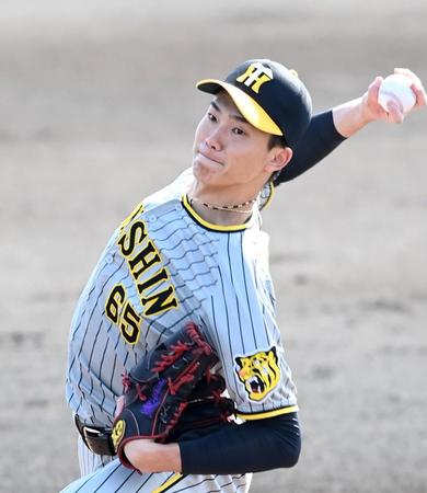 　１回無失点の好投を見せた湯浅（撮影・飯室逸平）