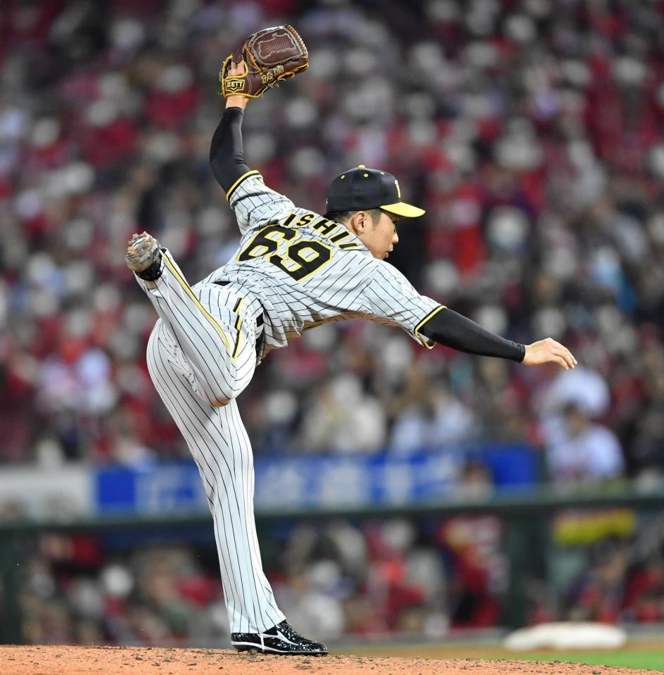 　２番手で登板し、好投を見せた石井＝４日