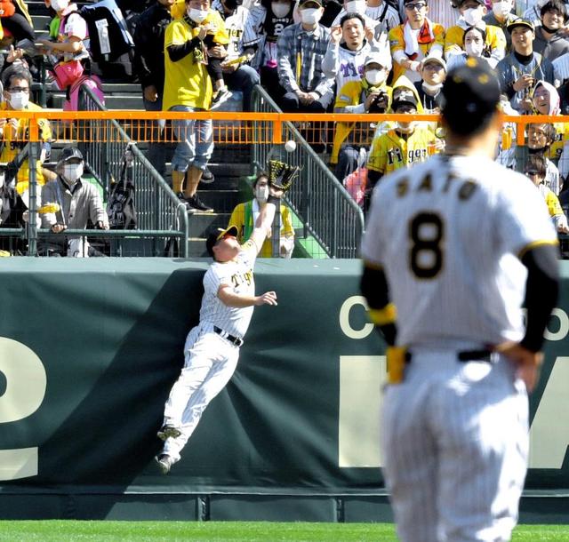 阪神・壁際のノイジー 連日のファインプレー!打ってもマルチで攻守に跳躍動