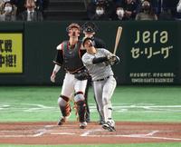 　６回、二飛に倒れた大山（撮影・堀内翔）