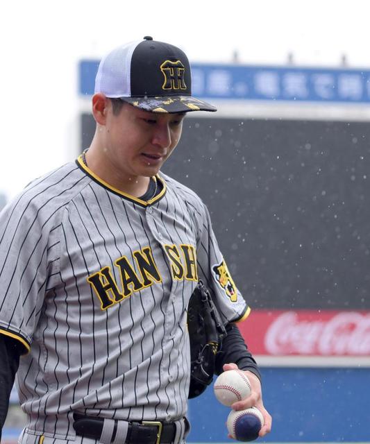 阪神・大竹が“新・雨男”襲名 2度目の雨天中止に岡田監督から「鼻で笑われました」雨柳さんに続く!?