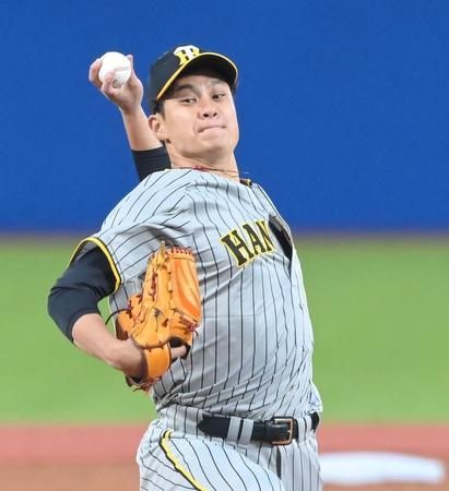 　力投する大竹（撮影・高部洋祐）