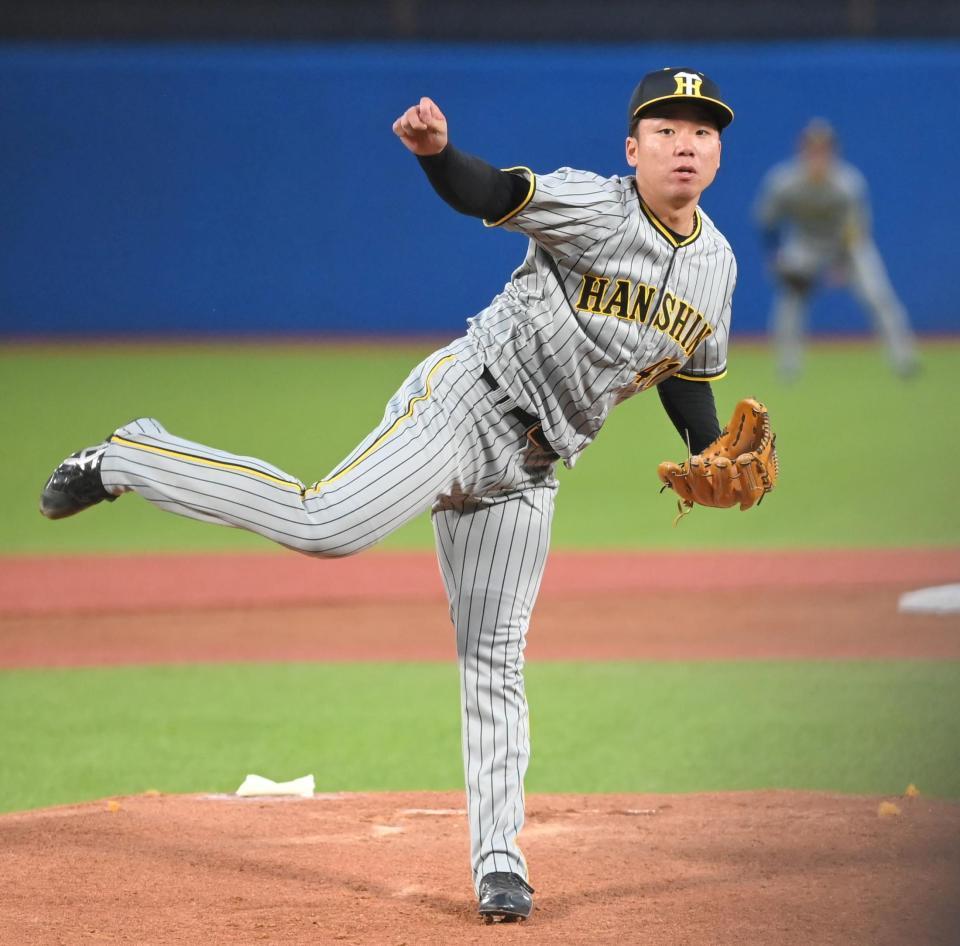 　力投する村上（撮影・高部洋祐）