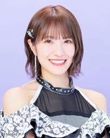 　始球式に登板するＮＭＢ４８・小嶋花梨