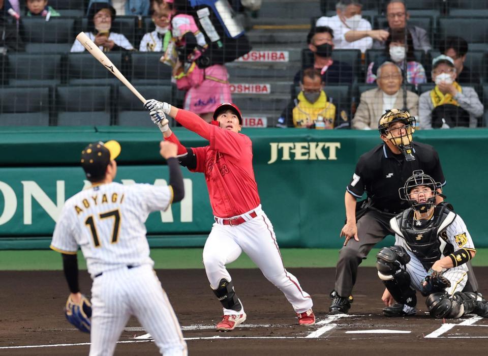 １回、左飛に倒れる中村貴（撮影・山口登）