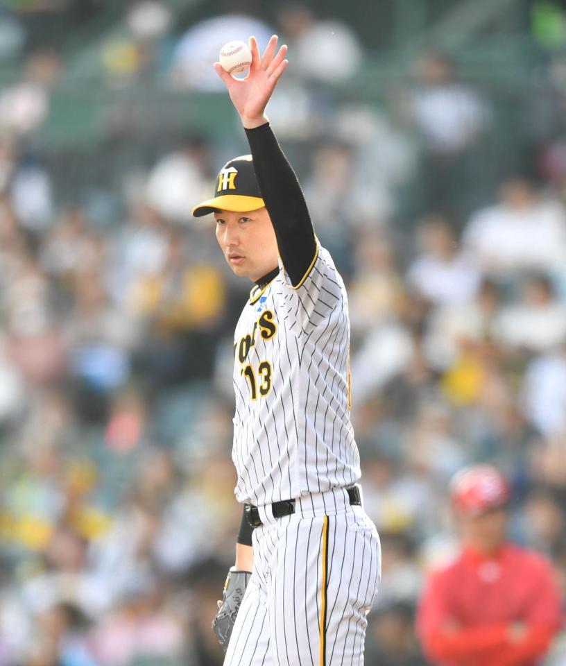 ９回、３番手で登板した岩崎（撮影・中田匡峻）