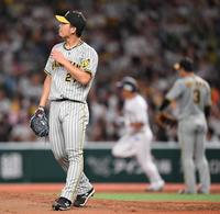 　５回、川越に２ランを浴びた伊藤将（撮影・棚橋慶太）