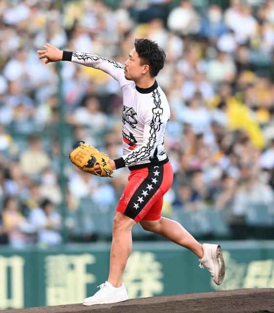 【写真】井川慶氏そっくり！？古性優作の投球フォーム