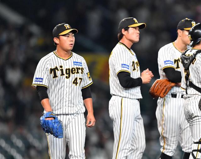 【写真】マウンドでベロを出して悔しさをにじませる桐敷　表情が重すぎる