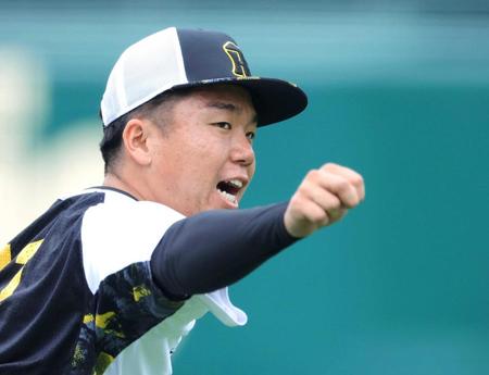 　オリックス・山本との対決に向け気合いが入る村上（撮影・坂部計介）