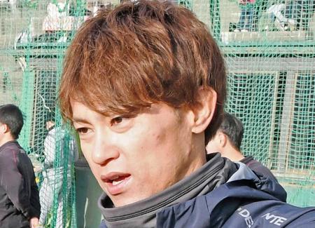 阪神Ｗｏｍｅｎ上本監督　甲子園記念館内バッティングセンターで野球レッスン