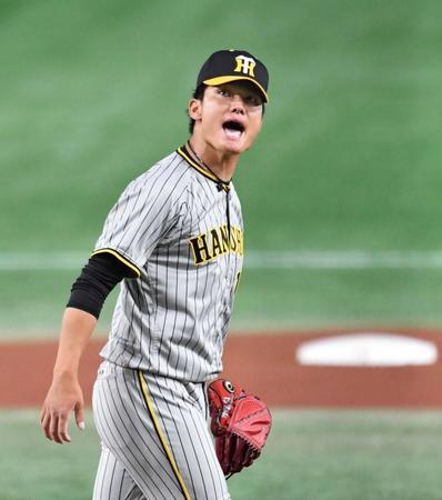 　１回、ブリンソンを空振り三振に仕留め叫ぶ西純