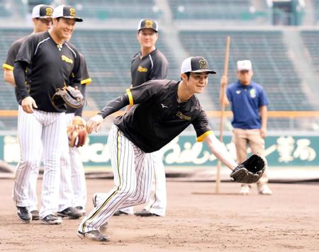 　ノックを受ける中野