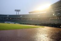 　強い雨でグラウンドコンディションが悪くオリックス－ロッテ戦が中止となった、ほっともっとフィールド神戸（撮影・山口登）