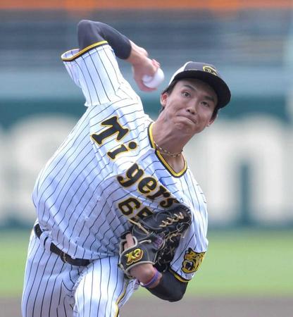 　シート打撃に登板し、力投する湯浅（撮影・北村雅宏）