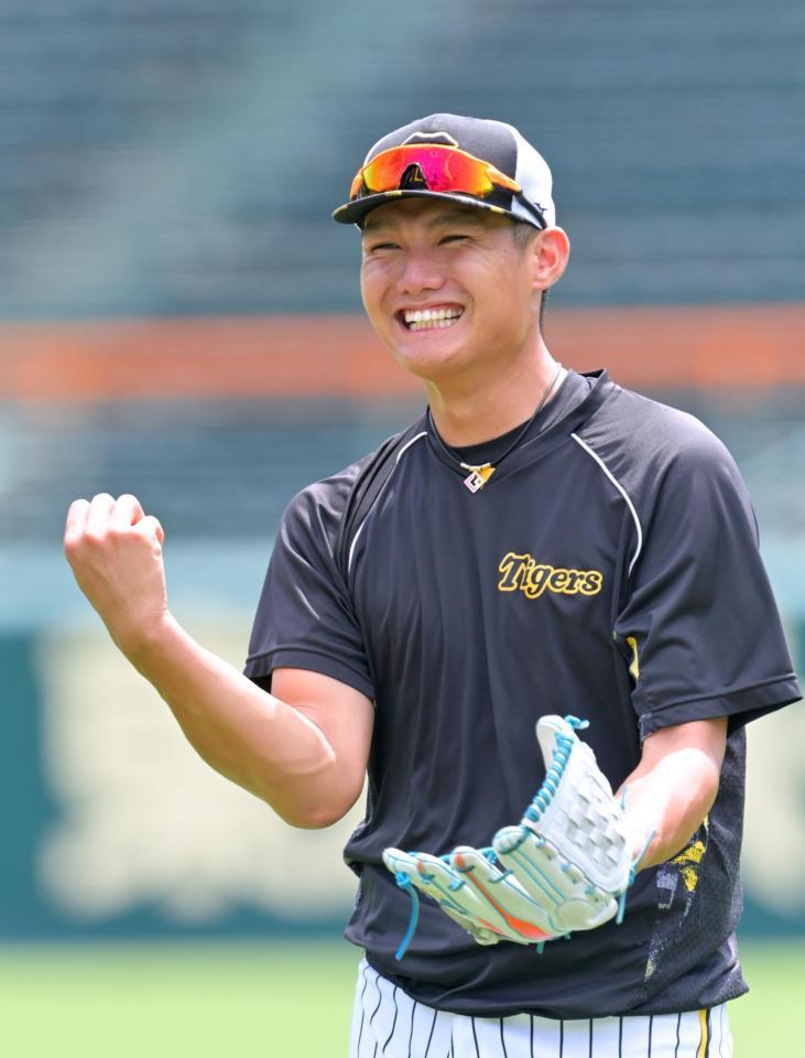 　登板へ向けて調整する西純（撮影・立川洋一郎）